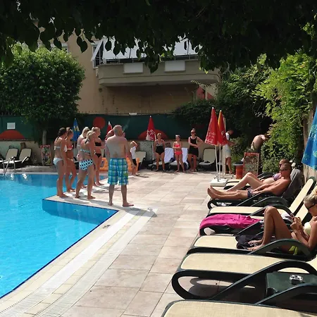Okan Tower Aparthotel